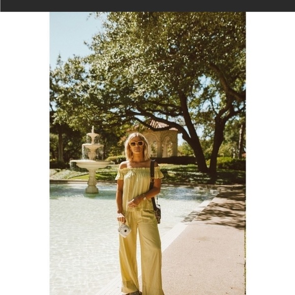 NEW Free People Everything 2 piece set Wide Leg Pant Off Shoulder Top - Picture 3 of 16